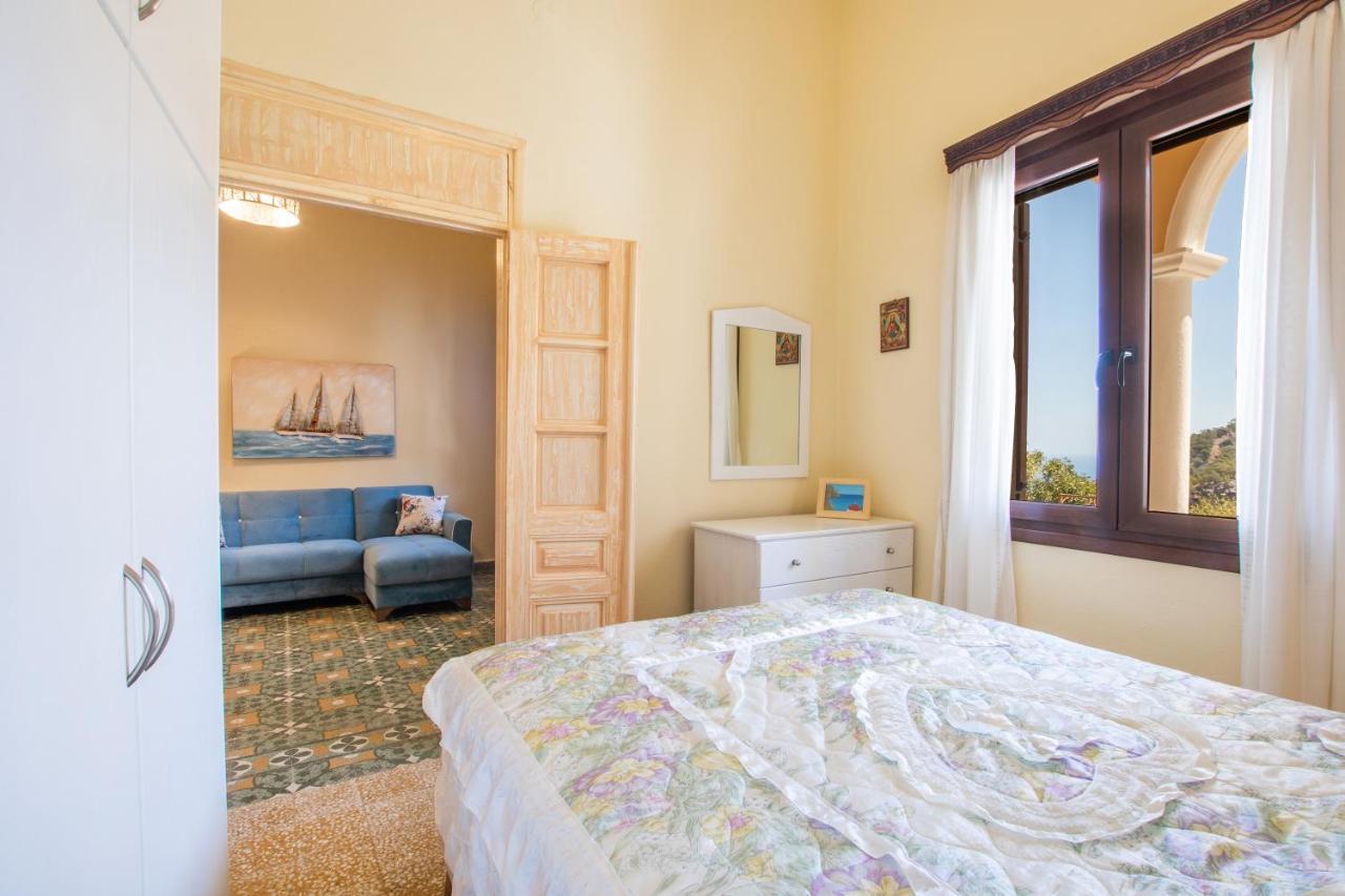 Katodio Dream View Villa Karpathos Buitenkant foto